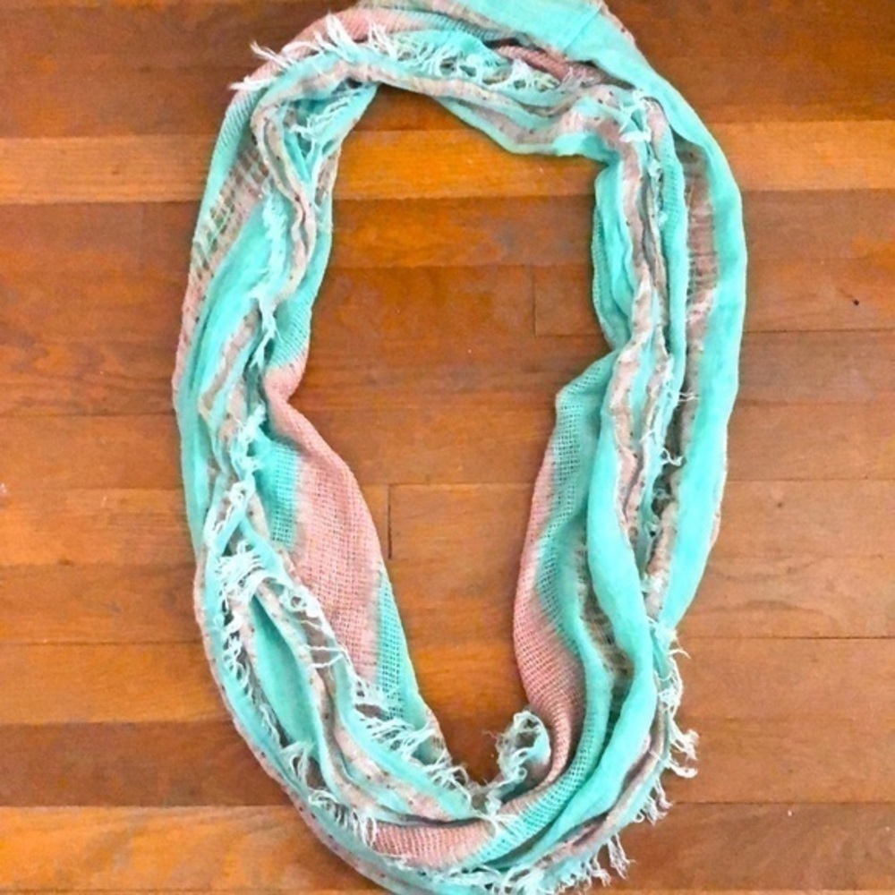 Infinity Mint Green Spring Scarf - Picture 3 of 3